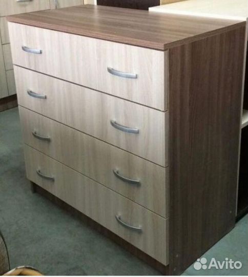 Комод четыре ящика