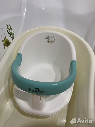 Детская ванночка и стульчик
