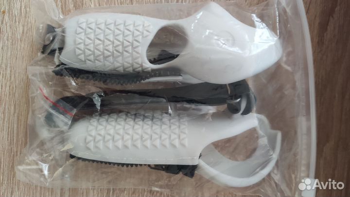 Чехлы грипсы для Pico 4