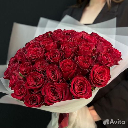 Розы красные букет цветы 51 роза
