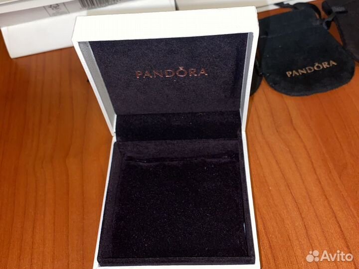 Коробочка, пакеты и мешочки подарочные Pandora