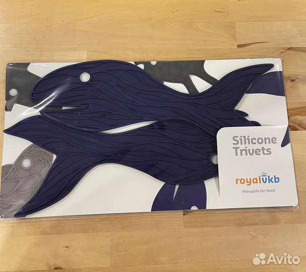 Подставка дизайнерская силиконовая BK