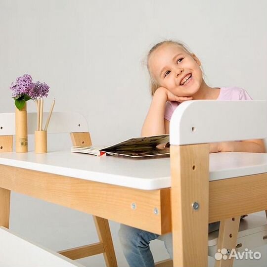 Растущий стол и стул 