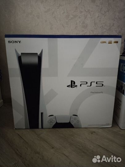 Sony Playstation 5 + диски с играми