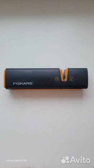 Топор fiskars x17