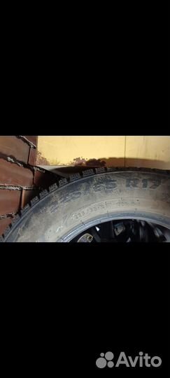 Pirelli Formula Ice 225/65 R17