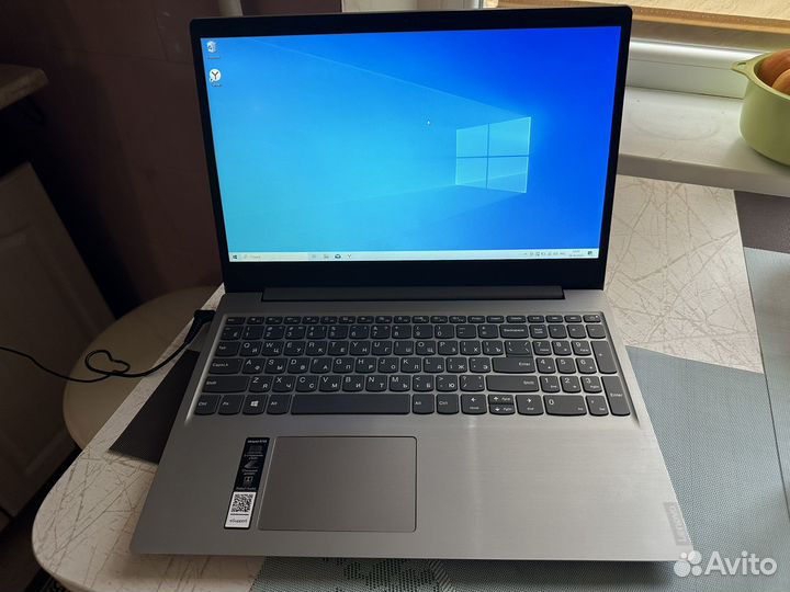 Ноутбук lenovo