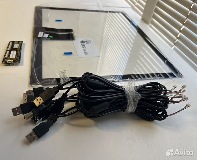 Сенсорное стекло емкостное 65 pc