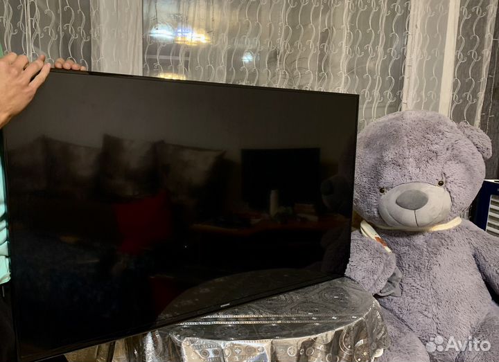 Телевизор samsung