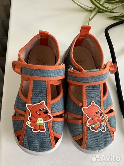 Сандалии для девочки