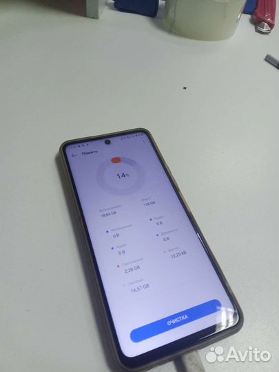 Телефон tecno camon 18