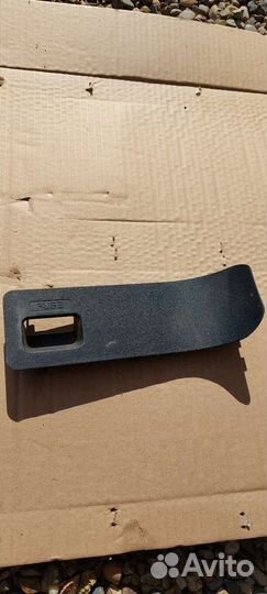 Крышка предохранителей салона Honda Fit 2002