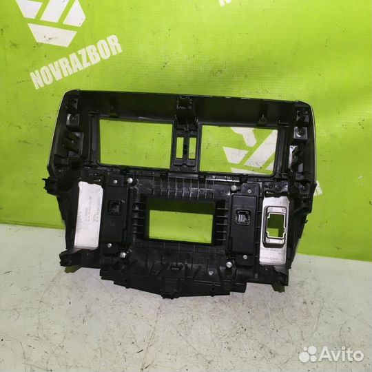 Накладка торпедо Тойота Лэнд Крузер Прадо 150 09+