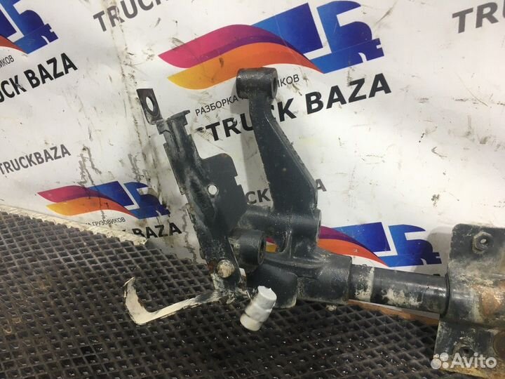 Кронштейн бака AdBlue Iveco Stralis