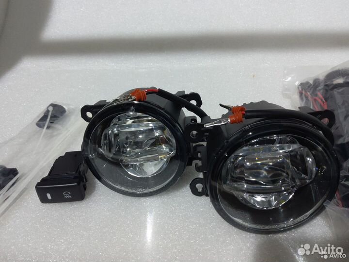 Противотуманные фары Range Rover