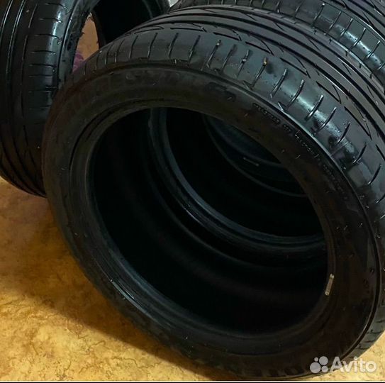 Bridgestone Potenza S001 225/50 R17