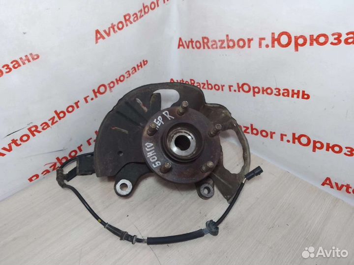 Поворотный кулак передний R Mazda Bongo Friendee