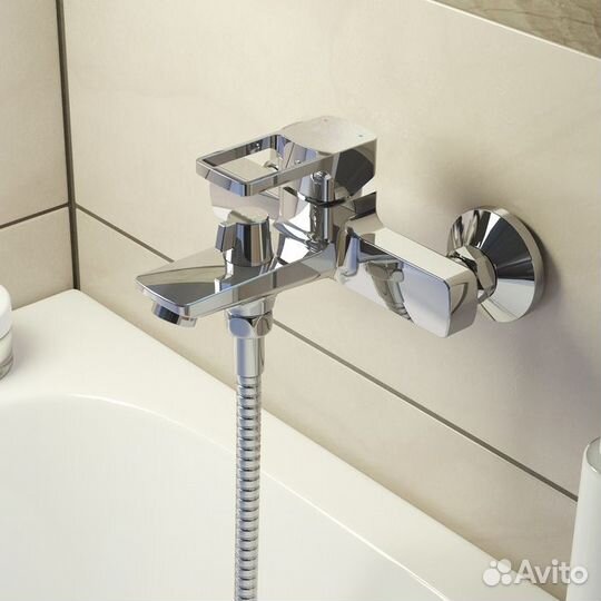 Смеситель для ванны iddis Bild bilsb00i02WA, Глянц