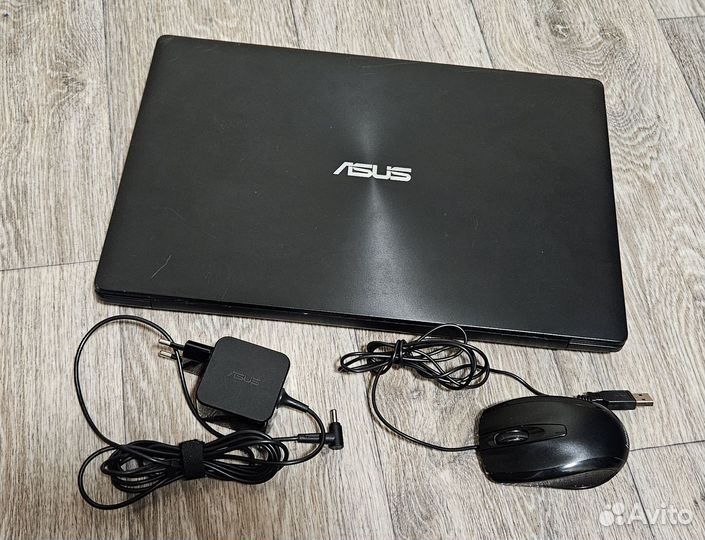 Ноутбук Asus x553m