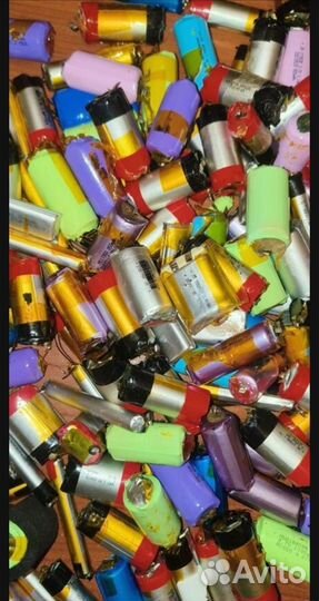 Аккумуляторы от одноразовых электронных сигарет