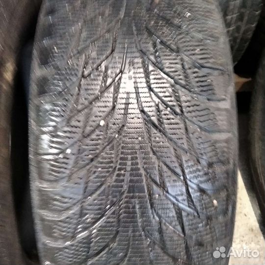 Nokian Tyres Hakkapeliitta R2 SUV 235/55 R17