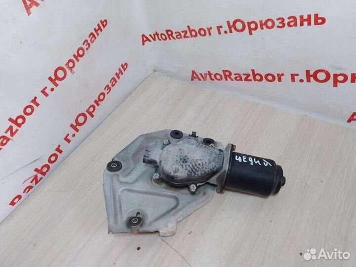 Мотор дворников передний Mitsubishi Lancer Cedia