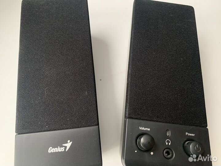 Компьютерные колонки, чехлы для ноутбука