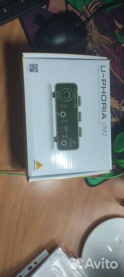 Внешняя аудиокарта behringer u-phoria um2