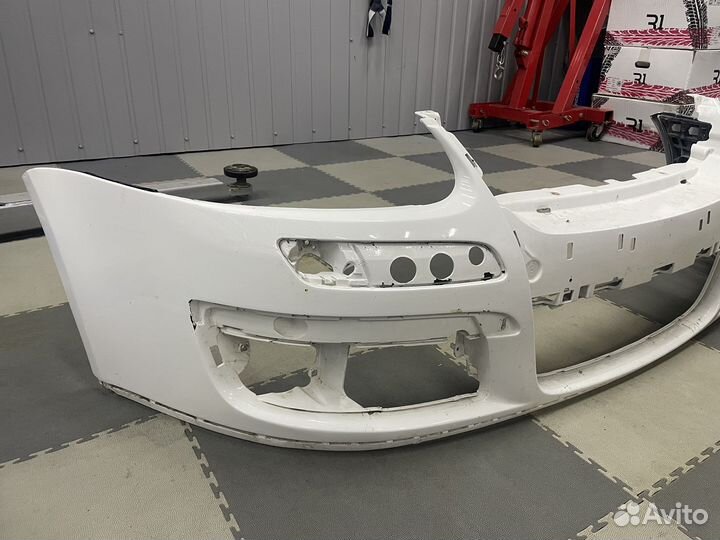 Бампер передний volkswagen Jetta 5