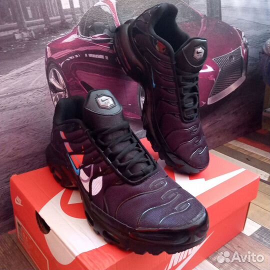 Кроссовки мужские Nike Air Max Plus TN