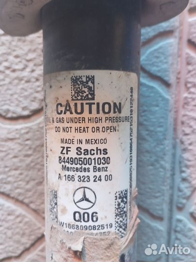 Передние амортизаторы W166