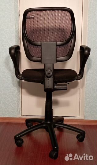 Компьютерное кресло, офисный стул