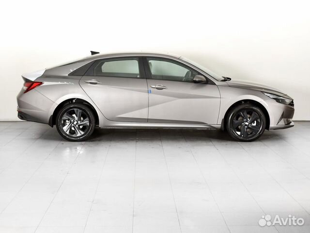 Hyundai Elantra 1.6 AT, 2022, 66 км