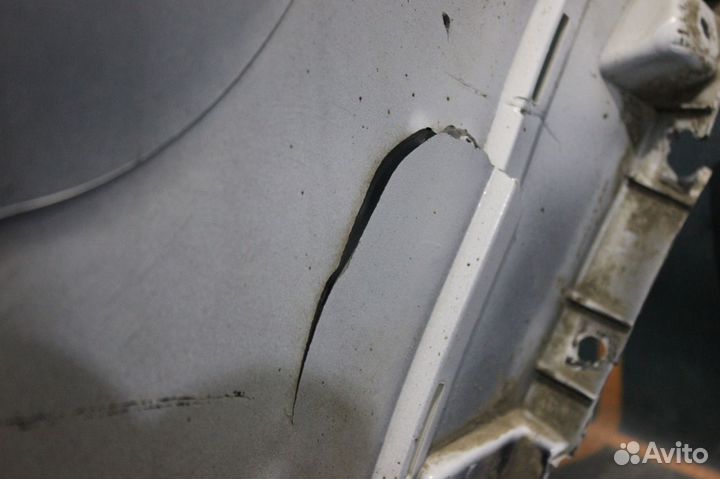 Бампер задний - Ford Explorer 5