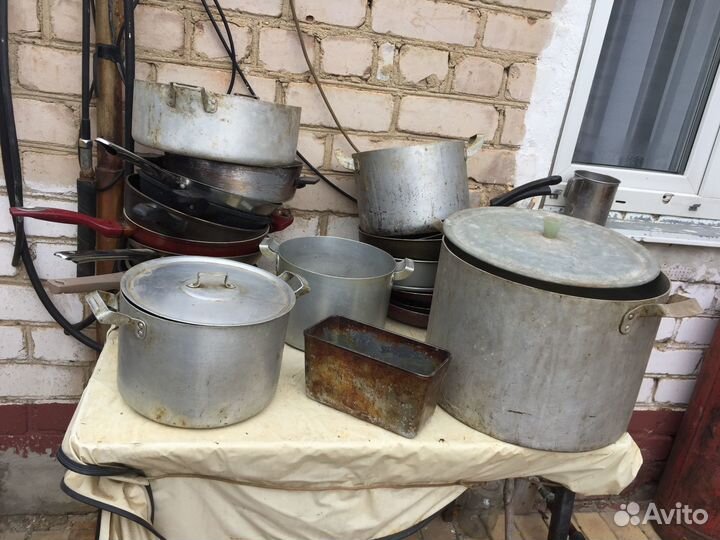 Сковородки кастрюли бу