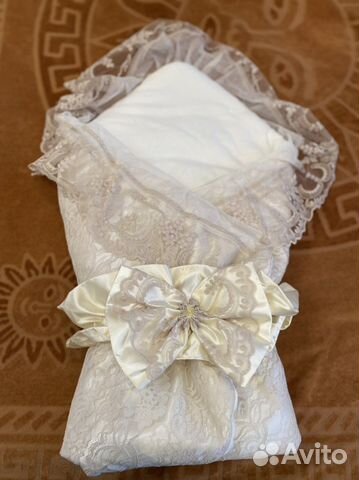 Конверт-одеяло на выписку кружевное Blumarine