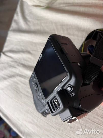 Фотоаппарат зеркальный Nikon D3500