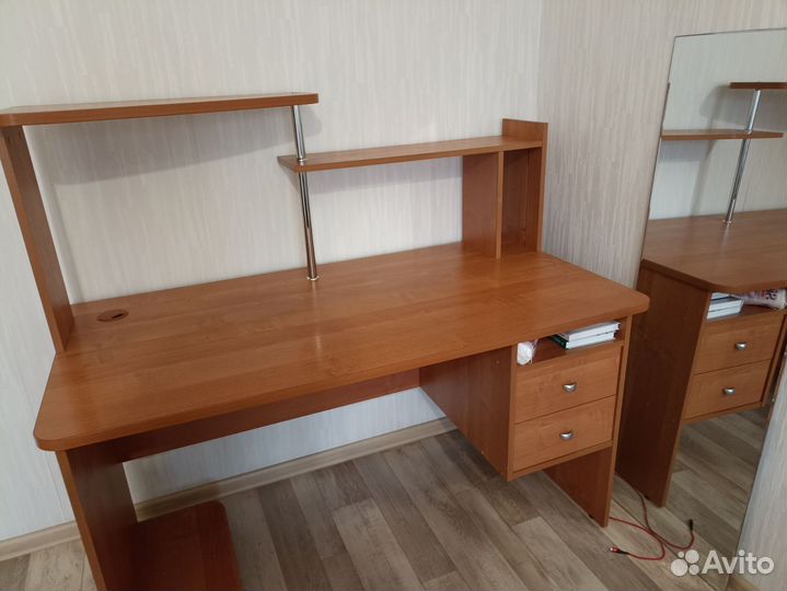 Компьютерный стол бу