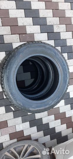 Nexen Winguard WinSpike 185/65 R15 92J