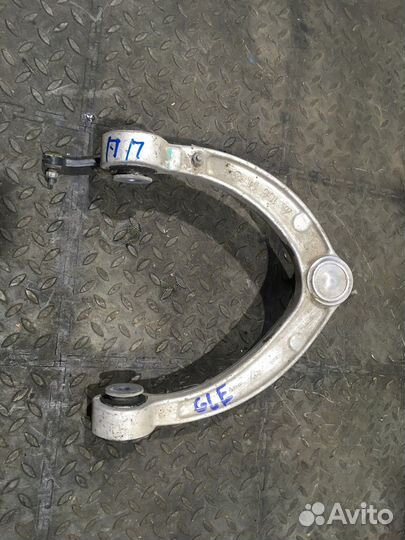 Рычаг передний правый верхний