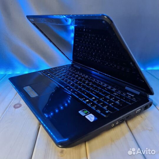 Ноутбук Asus K50i