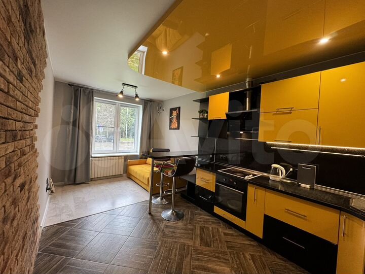 2-к. квартира, 40 м², 1/7 эт.