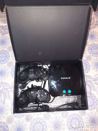 Игровая приставка sega