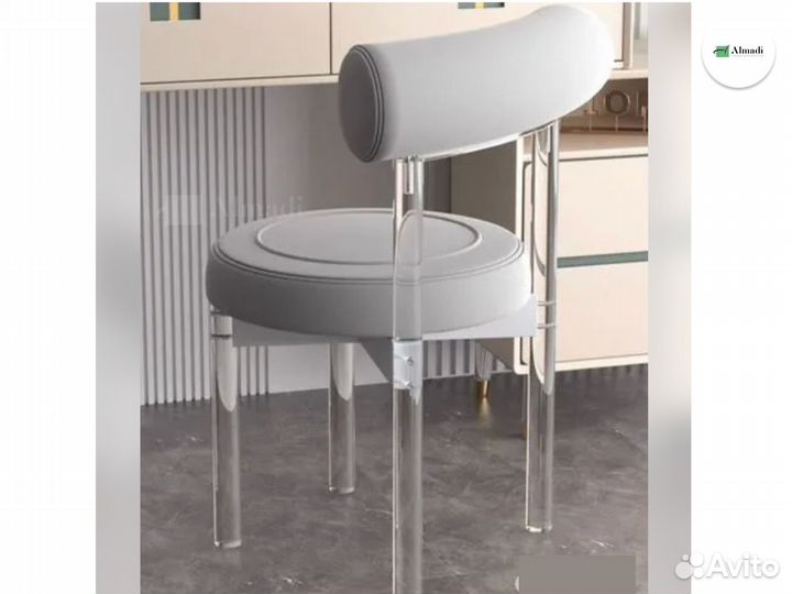 Стул для макияжа