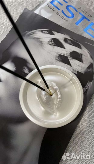 Подставка под благовония