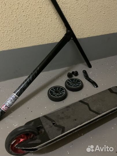 Трюковой самокат