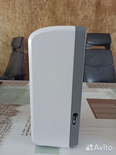 Диспенсер для антисептика сенсорный