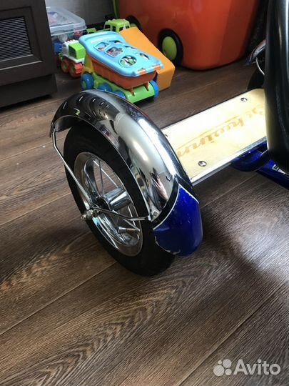 Велосипед детский schwinn roadster trike