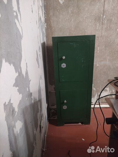 Оружейный сейф