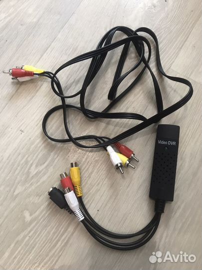 Карта видеозахвата + провод